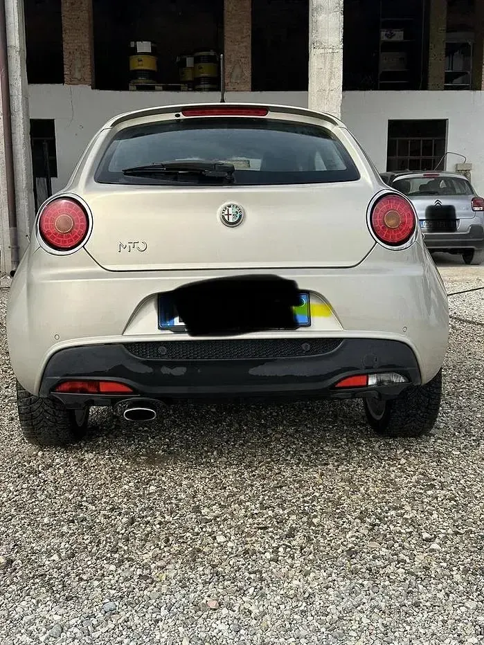Usata Alfa Romeo MiTo 95 CV (69 kW) 2011 Utilitaria