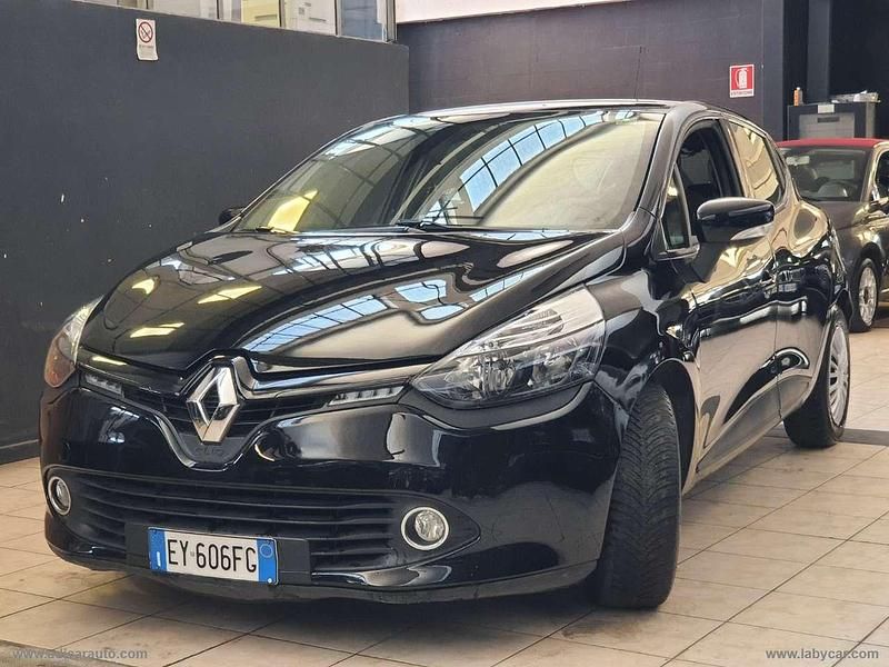 Usata Renault Clio IV 75 CV (55 kW) 2015 Nero Berlina