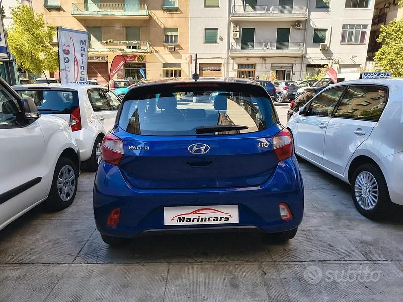 Usata Hyundai i10 Advanced 66 CV (48 kW) 2023 Blu Utilitaria