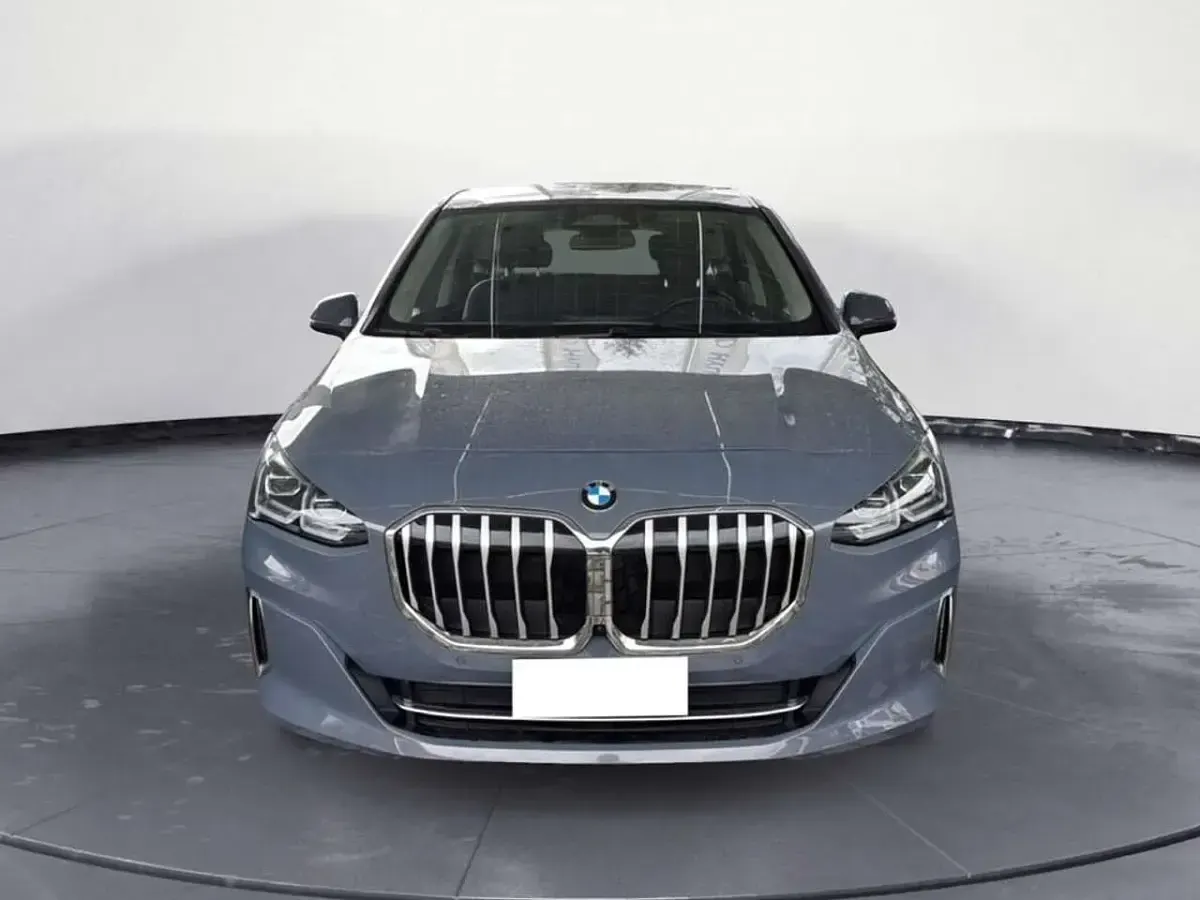 Usata BMW 218 Active Tourer Luxury Line 150 CV (110 kW) 2022 Sparkling copper grey metalliz Monovolume