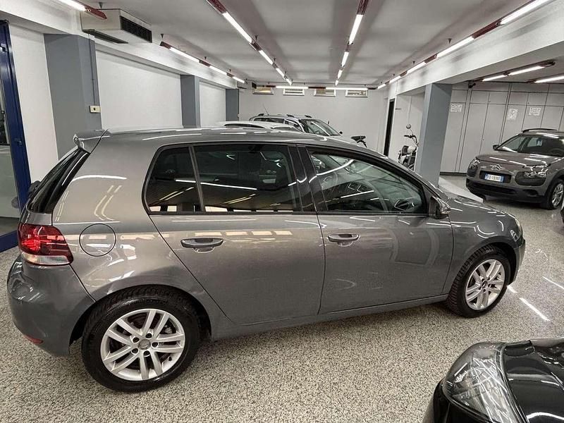 Usata VW Golf VII Highline 105 CV (77 kW) 2012 Grigio Berlina