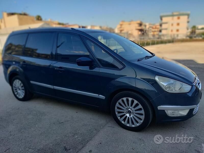 Usata 2011 Ford Galaxy Monovolume | 5399 € (Cara) - Immagine 1/4
