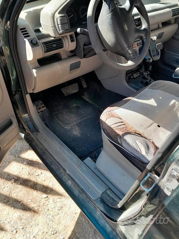 Usata Land Rover Freelander 2001 SUV
