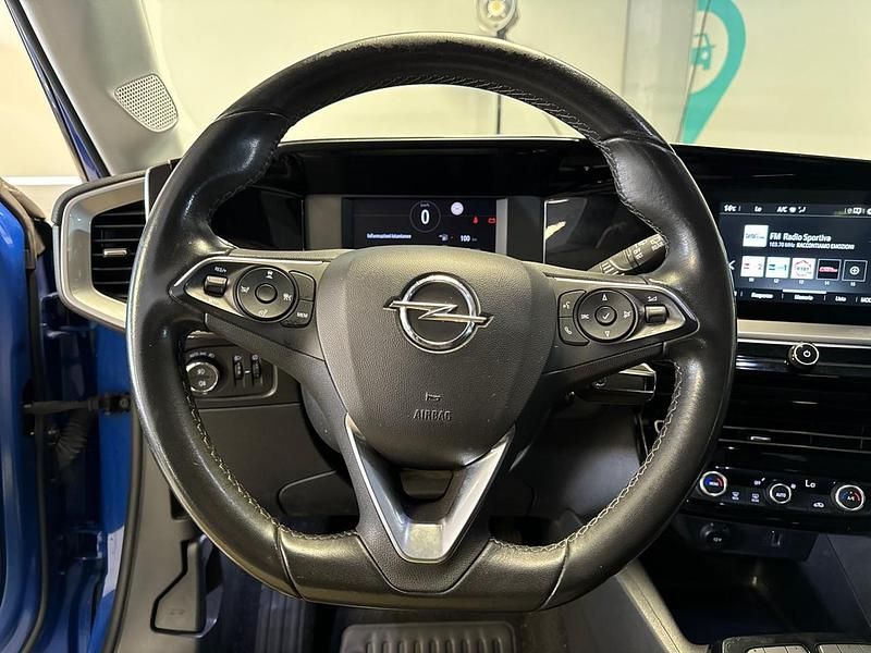 Usata Opel Mokka Elegance 101 CV (74 kW) 2023 Blu SUV