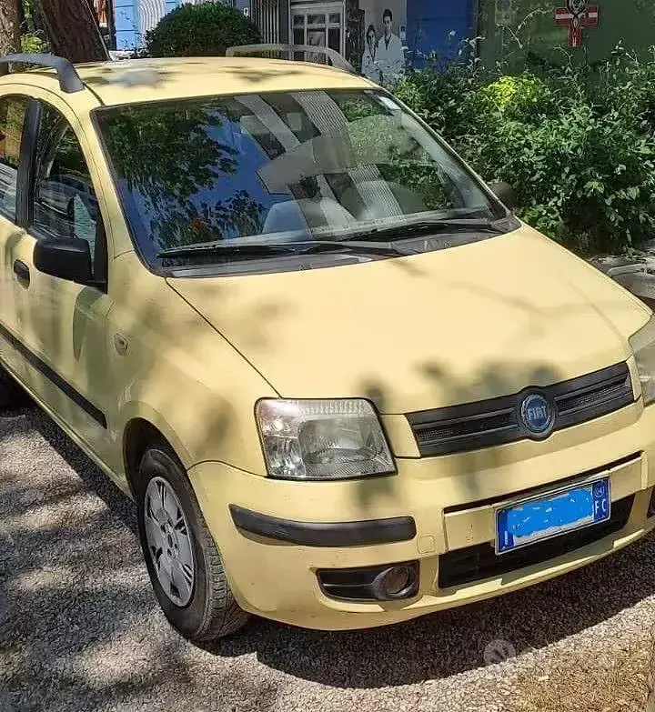 Usata Fiat Panda Dynamic 69 CV (50 kW) 2004 Giallo Utilitaria