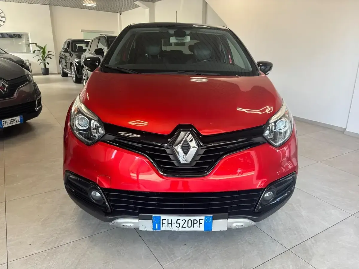 Usata Renault Captur Intens 90 CV (66 kW) 2018 Rosso SUV