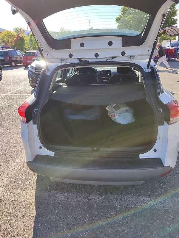 Usata Renault Clio GrandTour 75 CV (55 kW) 2017 Bianco Station wagon