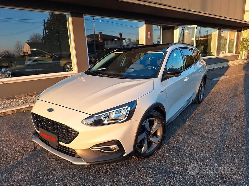 Usata Ford Focus Active 120 CV (88 kW) 2019 Bianco Station wagon