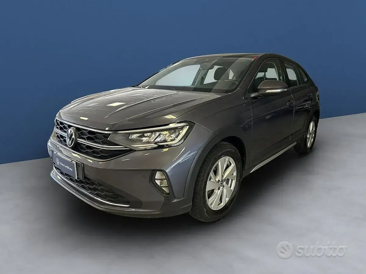 Usata VW Taigo Life 115 CV (84 kW) 2024 Grigio SUV