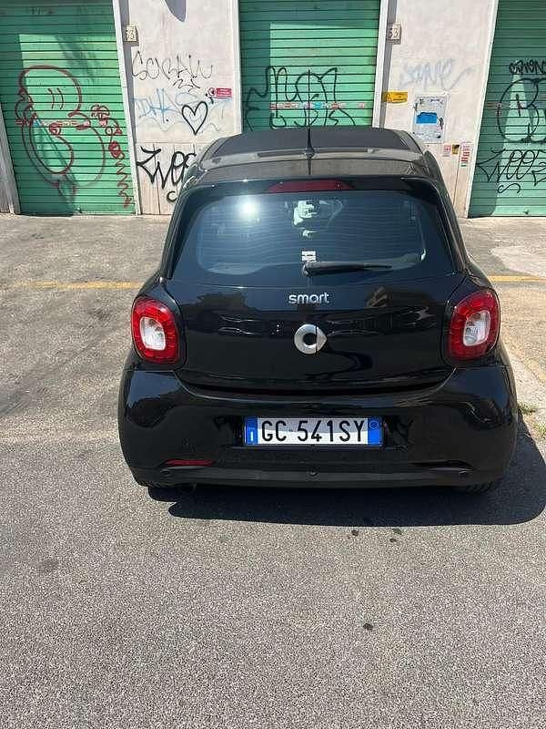 Usata Smart ForFour Prime 71 CV (52 kW) 2015 Utilitaria