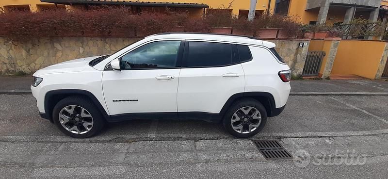 Usata Jeep Compass Limited 140 CV (102 kW) 2019 Bianco SUV