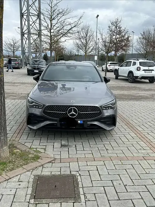 Usata Mercedes CLA200 AMG Line Premium 150 CV (110 kW) 2025 Grigio Coupé