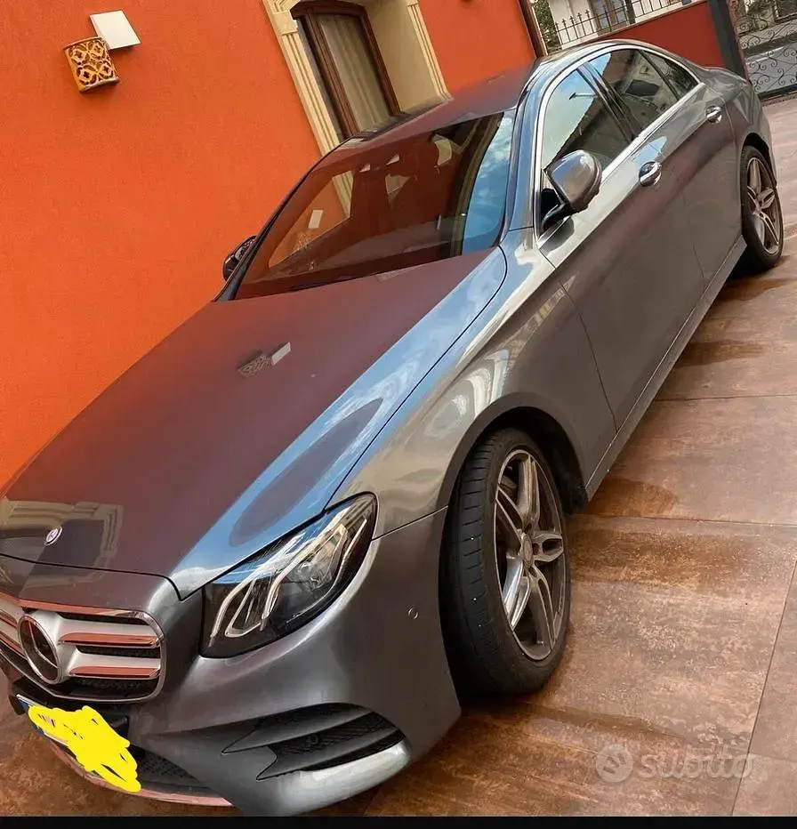 Usata Mercedes E350 Premium Plus 258 CV (189 kW) 2017 Grigio Berlina