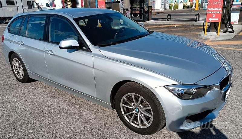 Usata BMW 318 2014 Grigio Station wagon