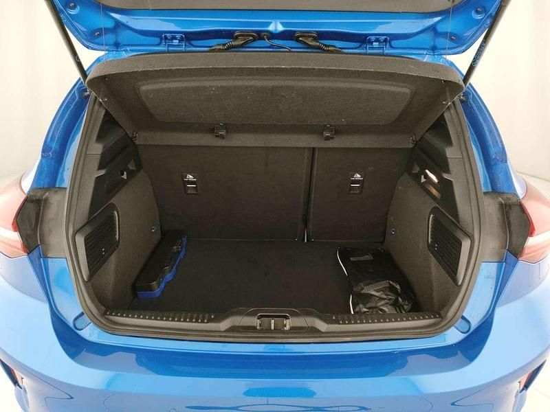 Usata Ford Focus ST-Line X 125 CV (91 kW) 2022 Blu metallizzato Berlina