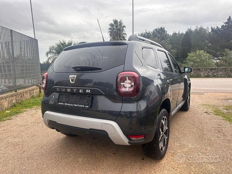 Usata Dacia Duster Prestige 115 CV (84 kW) 2020 Grigio Station wagon