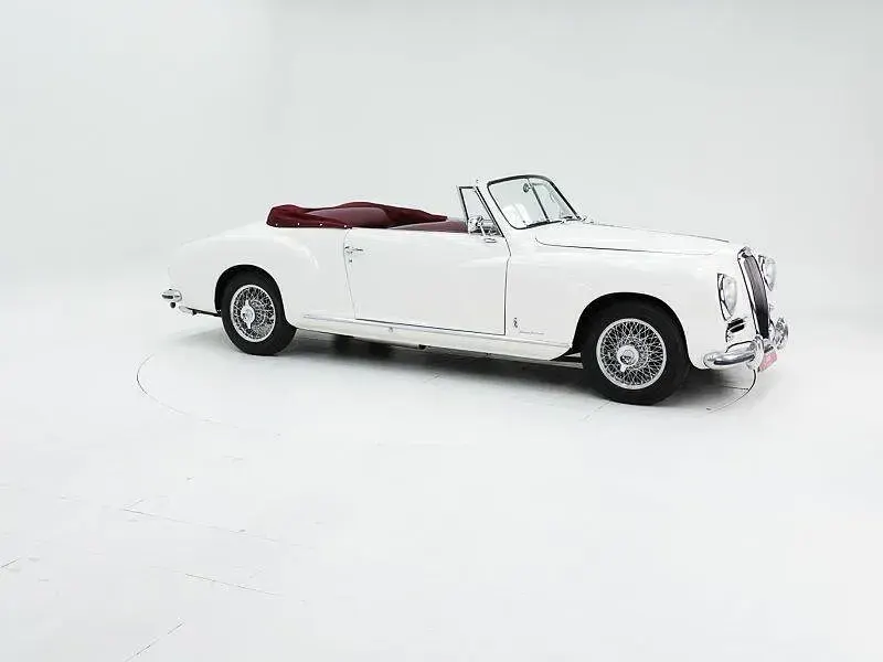 Usata Lancia Aurelia 56 CV (41 kW) 1951 Altri Cabrio