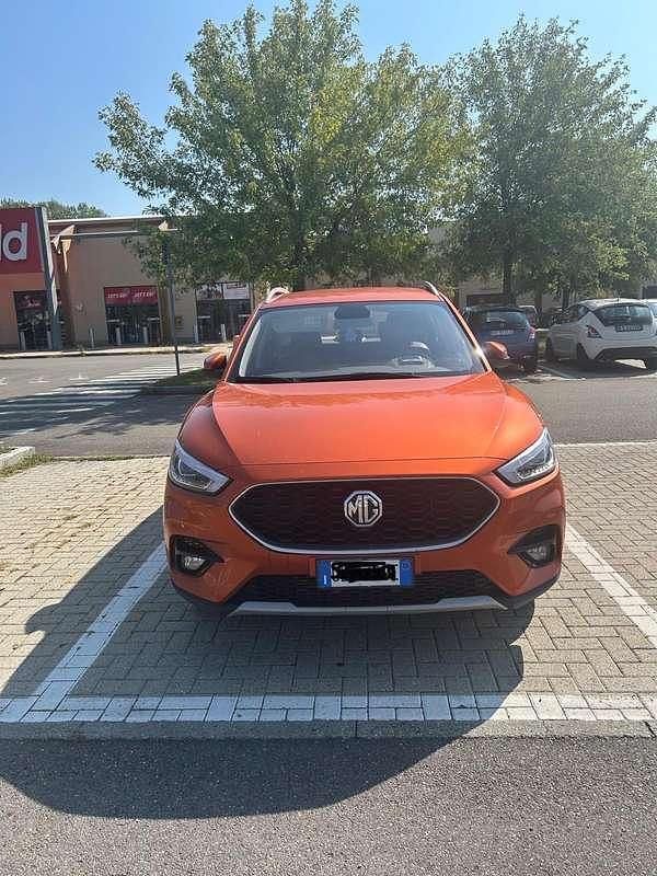 Usata 2023 MG ZS Luxury Tre volumi | 16.000 € (Buon prezzo) - Immagine 1/4