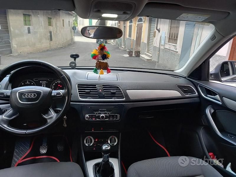 Usata Audi Q3 140 CV (102 kW) 2014 Nero SUV