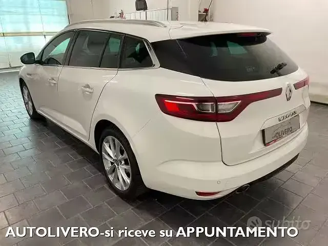 Usata Renault Mégane GrandTour Intens 110 CV (80 kW) 2017 Bianco Station wagon