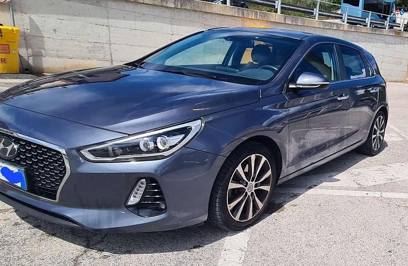 Usata Hyundai i30 Style 136 CV (100 kW) 2016 Berlina