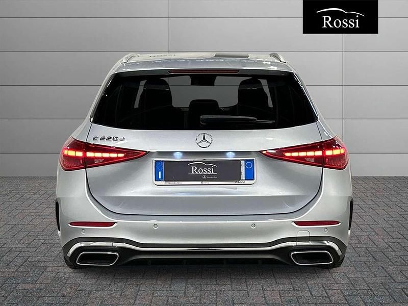Usata Mercedes C220 Premium 200 CV (147 kW) 2021 Grigio chiaro metallizzato Station wagon