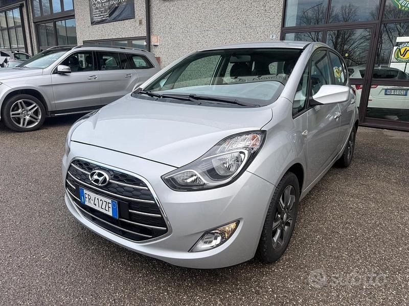 Usata Hyundai i20 90 CV (66 kW) 2018 Grigio Monovolume
