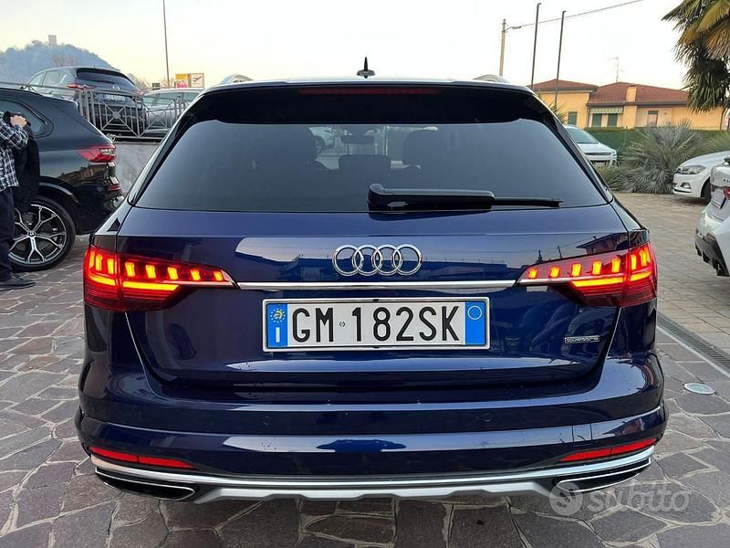 Usata Audi A4 Allroad Business 204 CV (150 kW) 2022 Blu Station wagon