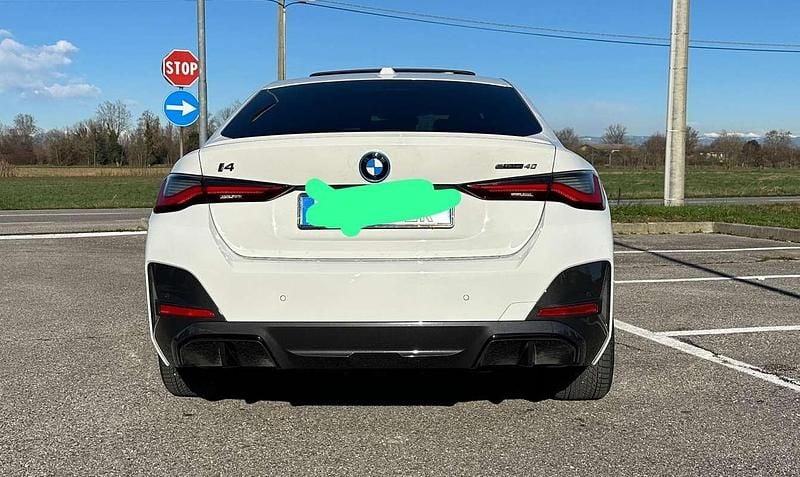 Usata BMW i4 M Sport 105 kW (143 CV) 2023 Bianco Berlina