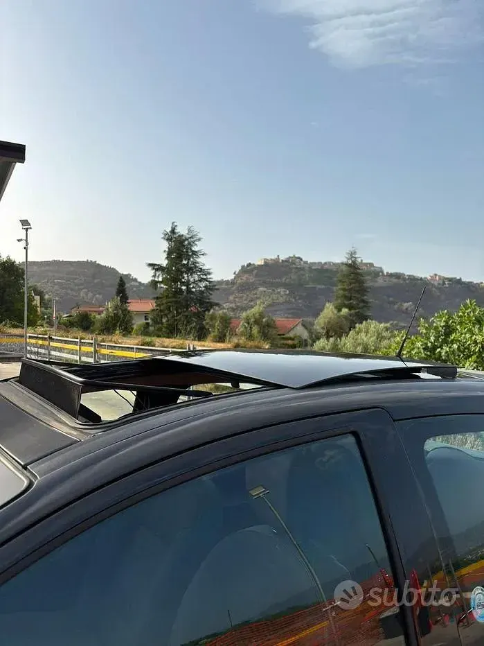 Usata Renault Twingo 64 CV (47 kW) 2010 Nero Utilitaria