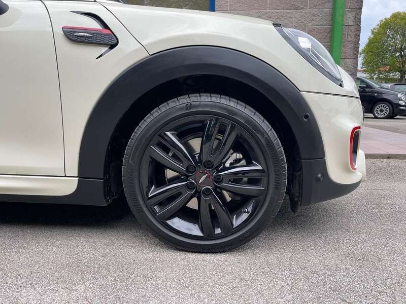 Usata Mini John Cooper Works 192 CV (141 kW) 2019 Bianco pastello Utilitaria