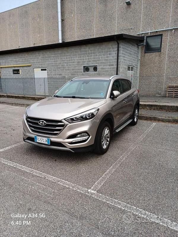Usata Hyundai Tucson 2016 Grigio SUV