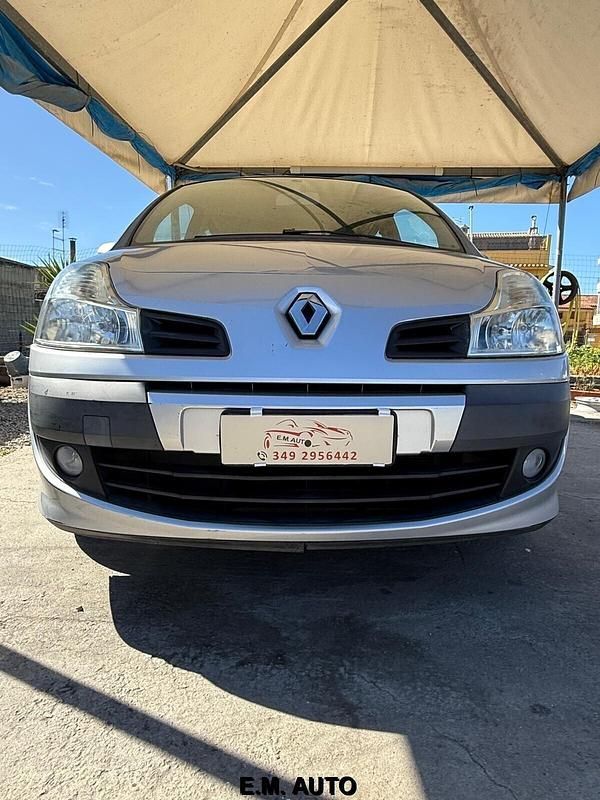 Usata Renault Grand Modus Dynamique 74 CV (54 kW) 2009 Grigio Monovolume