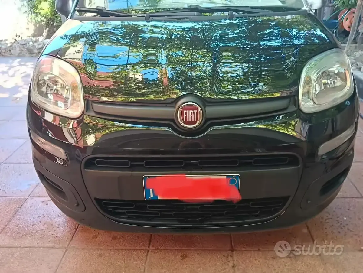 Usata Fiat Panda Lounge 69 CV (50 kW) 2019 Nero Utilitaria