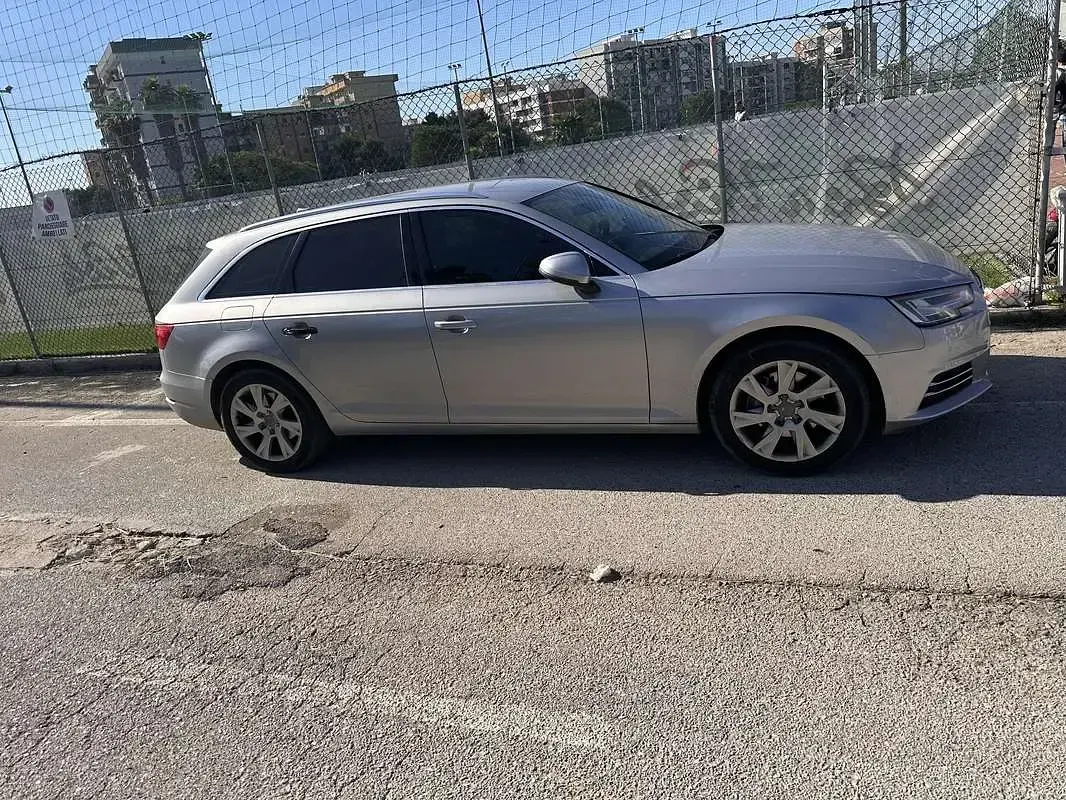 Usata Audi A4 Business Plus 190 CV (139 kW) 2015 Berlina