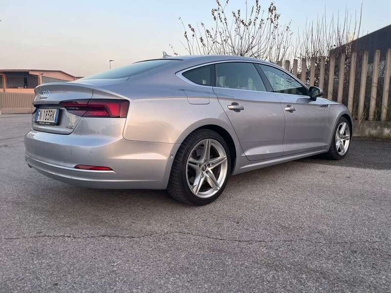 Usata Audi A5 S-Line 190 CV (139 kW) 2018 Argento Coupé