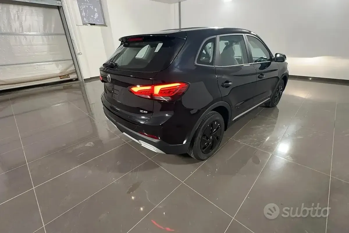 Nuova MG ZS Comfort 115 CV (84 kW) 2025 Nero SUV