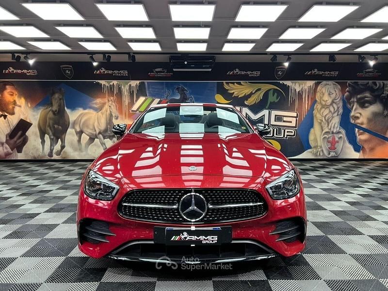 Usata Mercedes E300 AMG Line Premium Plus 265 CV (194 kW) 2021 Rosso Cabrio