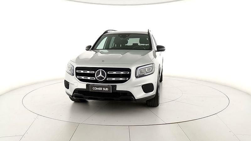 Usata Mercedes GLB200 150 CV (110 kW) 2023 Argento SUV