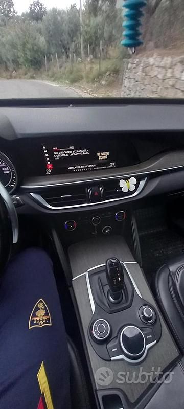 Usata Alfa Romeo Stelvio 210 CV (154 kW) 2017 Nero SUV