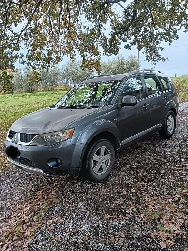 Usata Mitsubishi Outlander 2007 SUV
