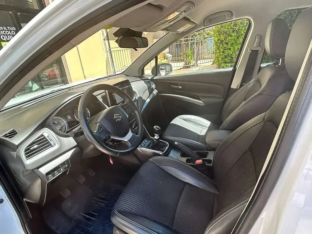 Usata Suzuki SX4 S-Cross 129 CV (94 kW) 2022 Bianco SUV