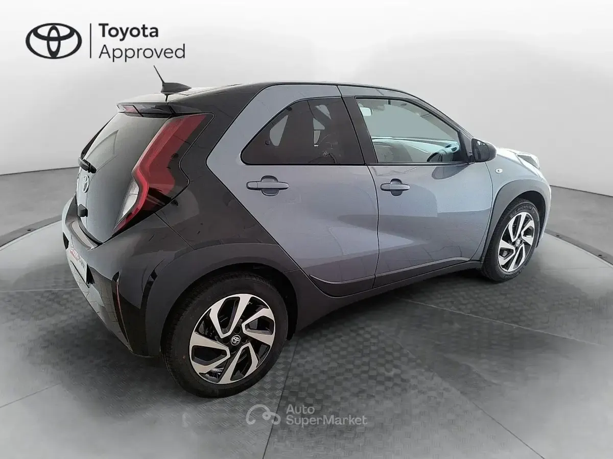 Nuova Toyota Aygo X Trend 72 CV (52 kW) 2026 Nero SUV