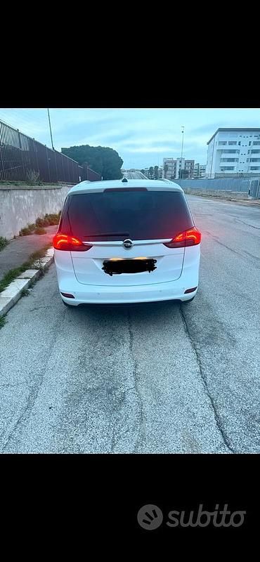 Usata Opel Zafira 150 CV (110 kW) 2016 Bianco Monovolume