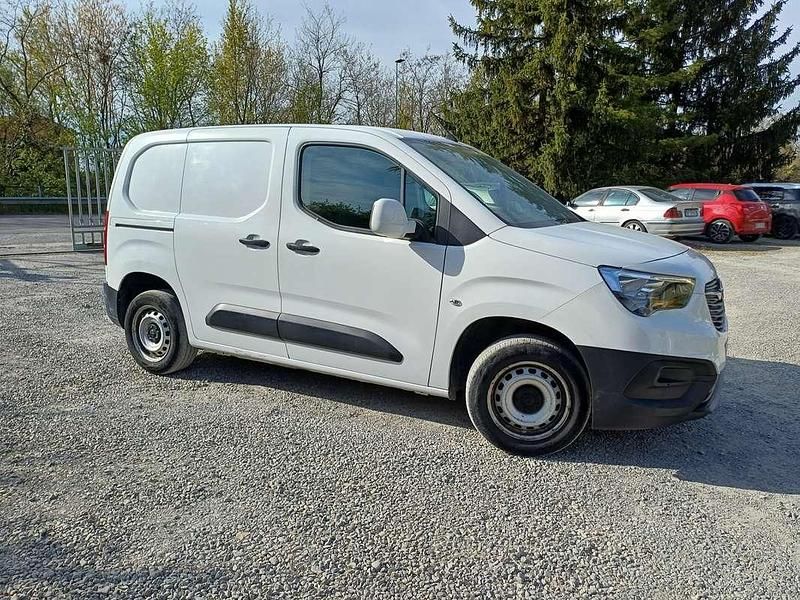 Usata Opel Combo 102 CV (75 kW) 2020 Bianco Monovolume