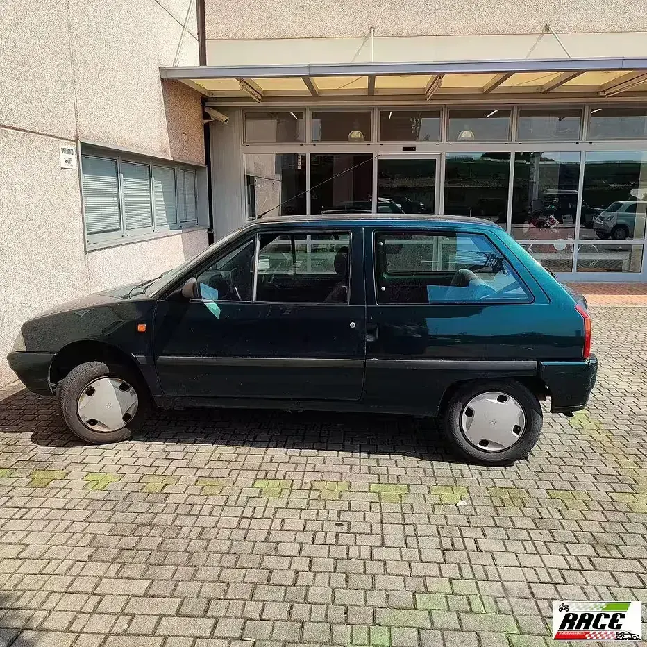 Usata Citroën AX 49 CV (36 kW) 1997 Verde Utilitaria