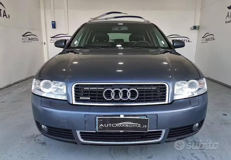 Usata Audi A4 Ambition 180 CV (132 kW) 2003 Grigio Station wagon