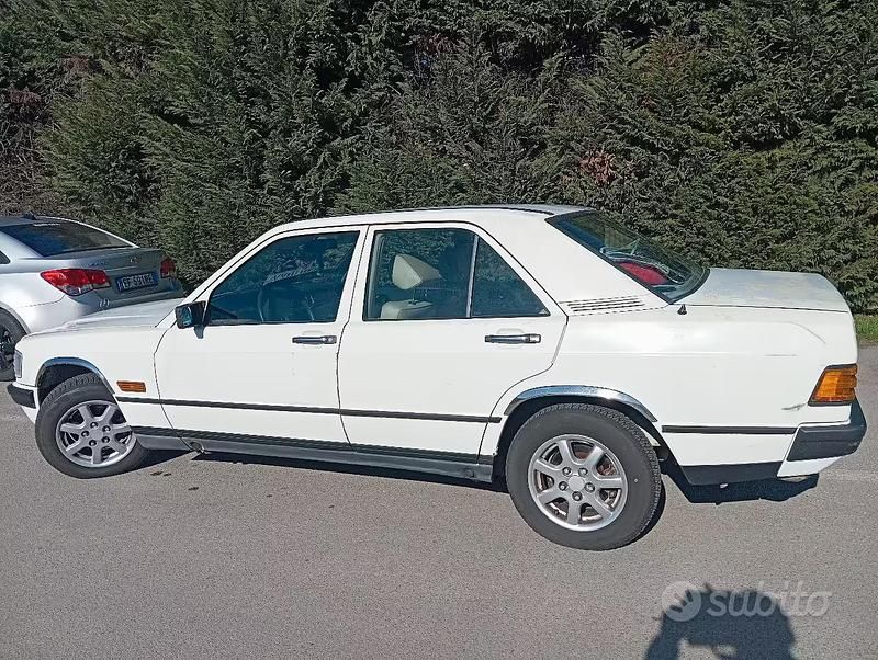 Usata Mercedes 190 1984 Berlina