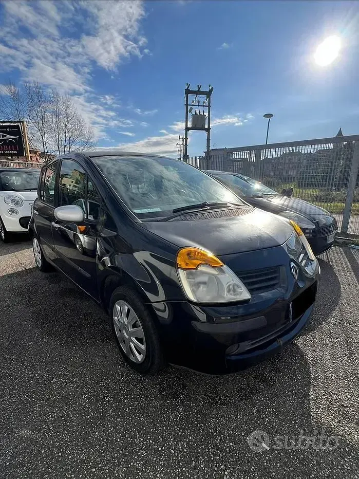 Usata Renault Modus Luxe 82 CV (60 kW) 2004 Nero Monovolume