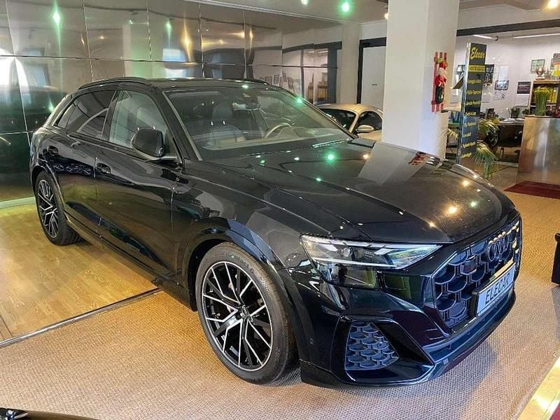 Usata Audi Q8 Black Edition 286 CV (210 kW) 2025 Nero SUV